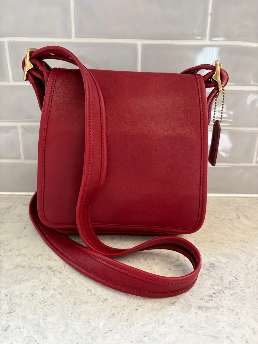 Vintage 1999 Coach 9145 Legacy Flap Red Leather Crossbody Shoulder Bag Excellent